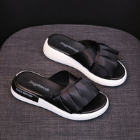 Sandals and slippers for women Black