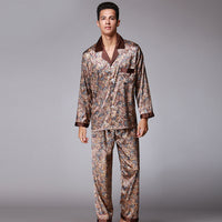 Silk pajamas set Photo Color