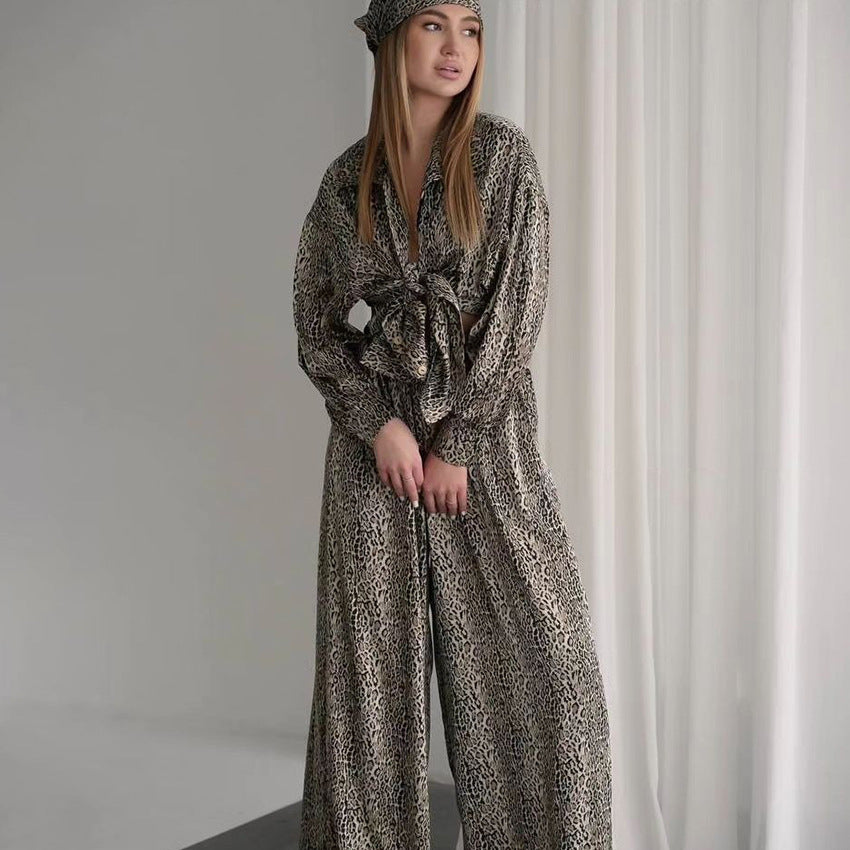 Fashionable Leopard Print Loose Ice Silk Pajamas Set