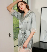 Durable Silk Short Bathrobe With Lace Hem