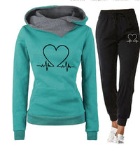 2-Piece Sports Suit Hooded Sweatshirt With Printed Heart Design And Drawstring Pants For Women Green